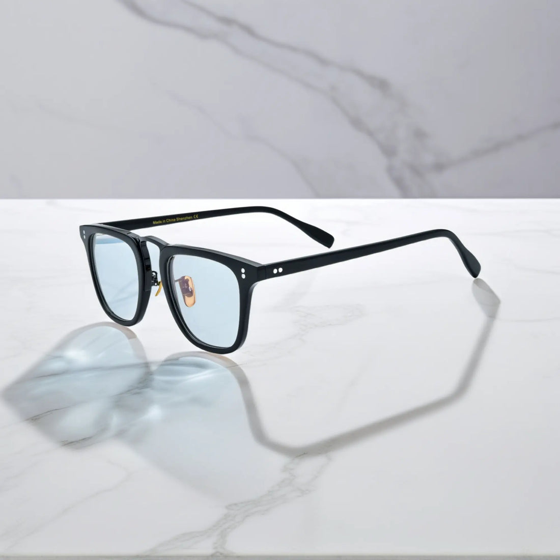 Side view of VoyueLens™ VL19214 black square acetate glasses highlighting clean temple lines and durable hinge system.