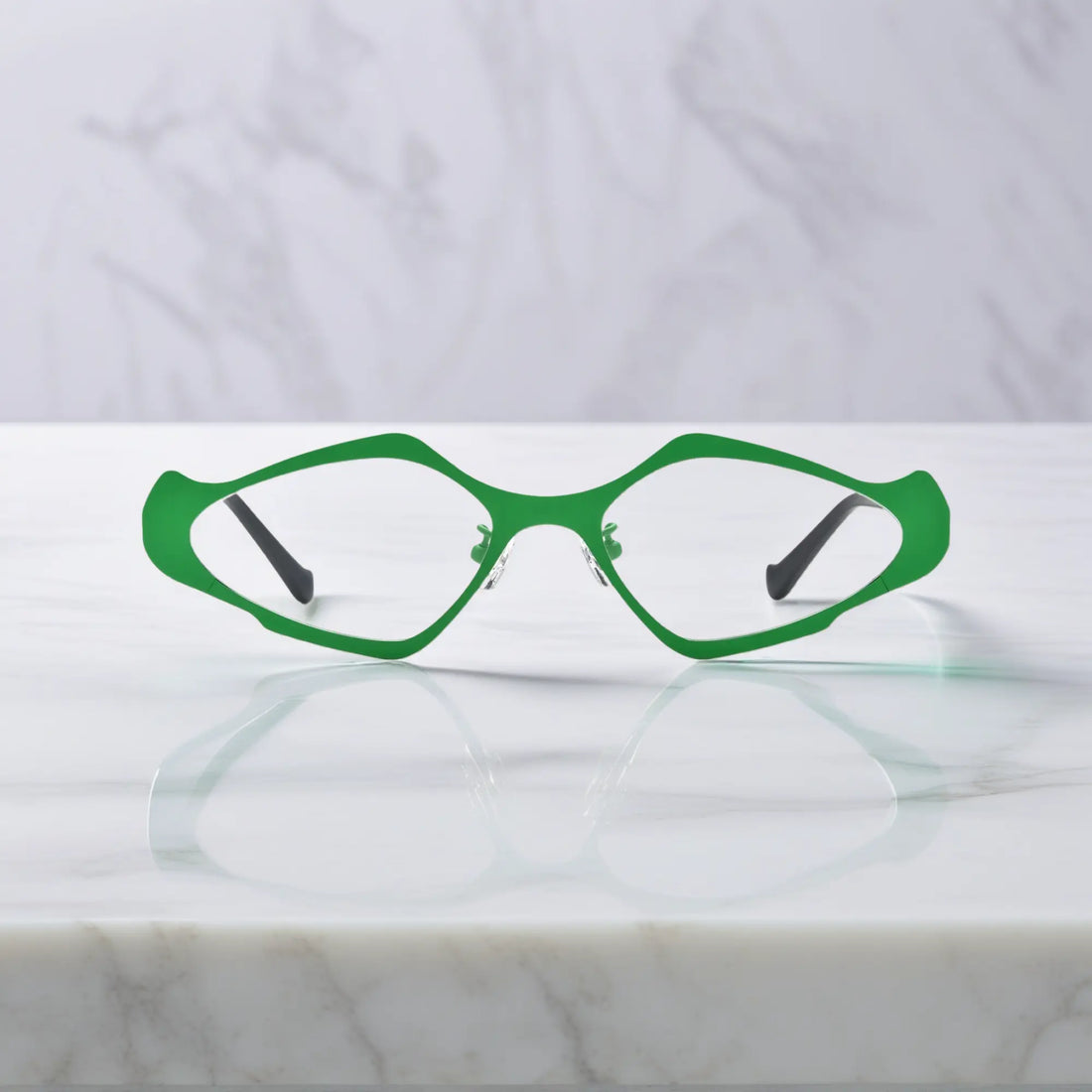 VoyueLens™ VL185811 eyeglasses in Violet Green – front view of polygon titanium frame