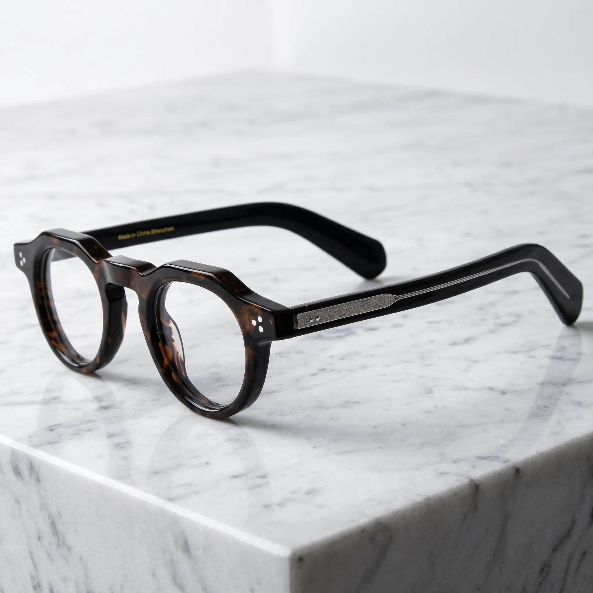 Barledear Espresso Tortoise retro geometric acetate eyeglasses showing the keyhole bridge, rivet accents, and tortoise pattern