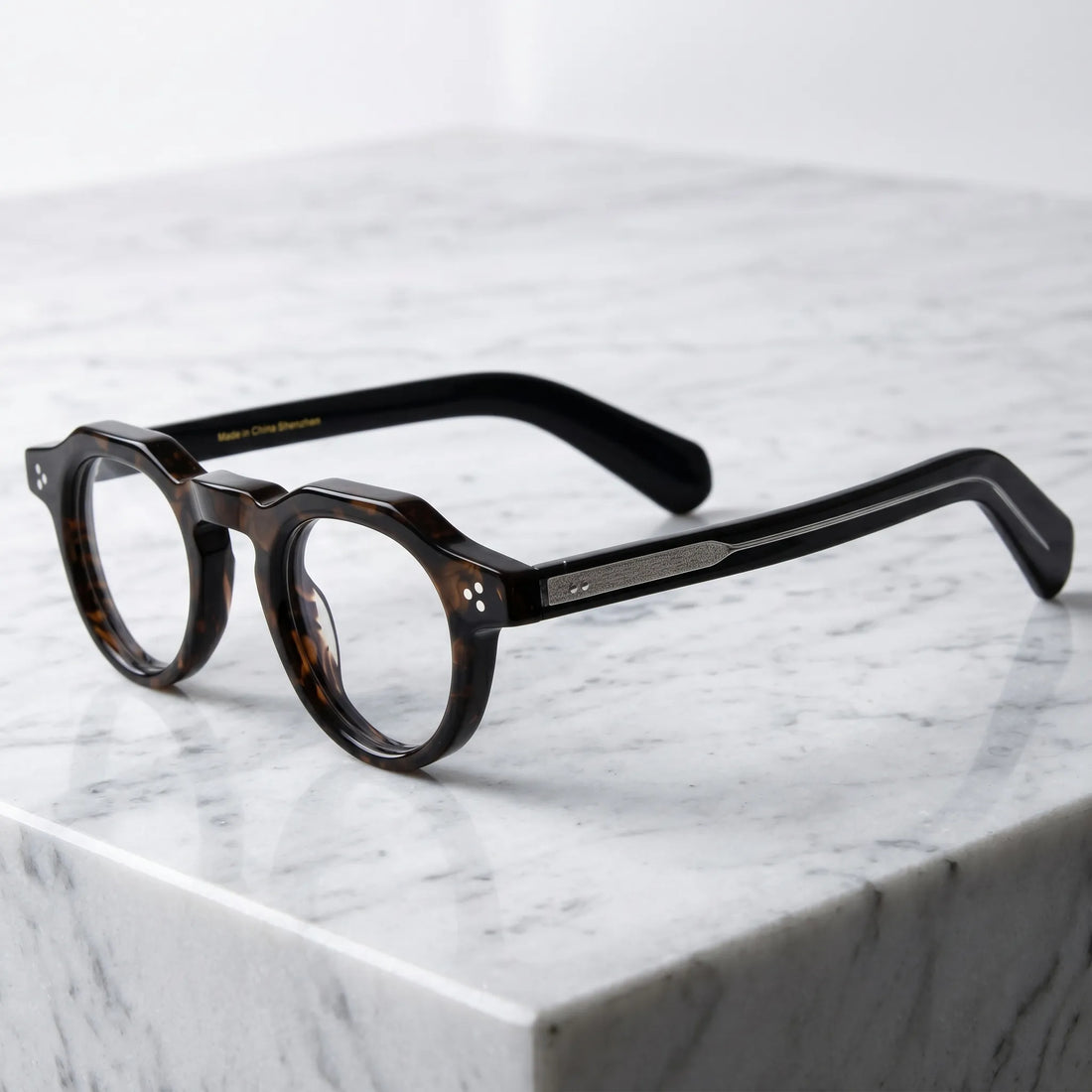 Barledear Espresso Tortoise retro geometric acetate eyeglasses showing the keyhole bridge, rivet accents, and tortoise pattern