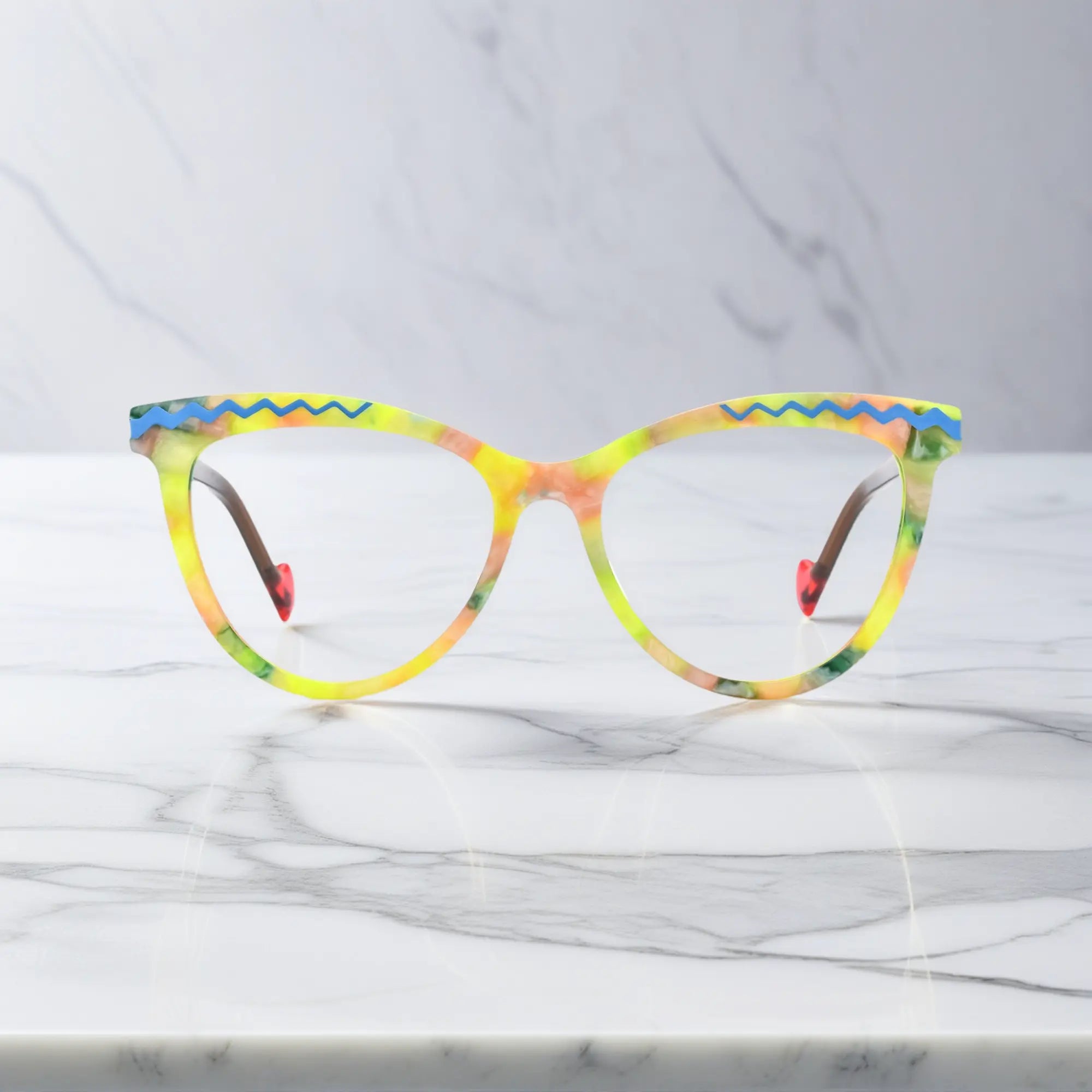 Front view of VoyueLens VL19362 in amber fade with bold zigzag detailing