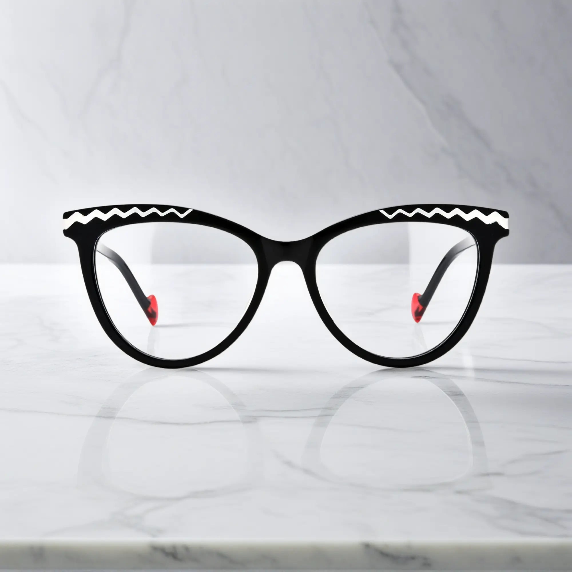 VoyueLens VL19362 front view in sleek black with contrasting zigzag edge