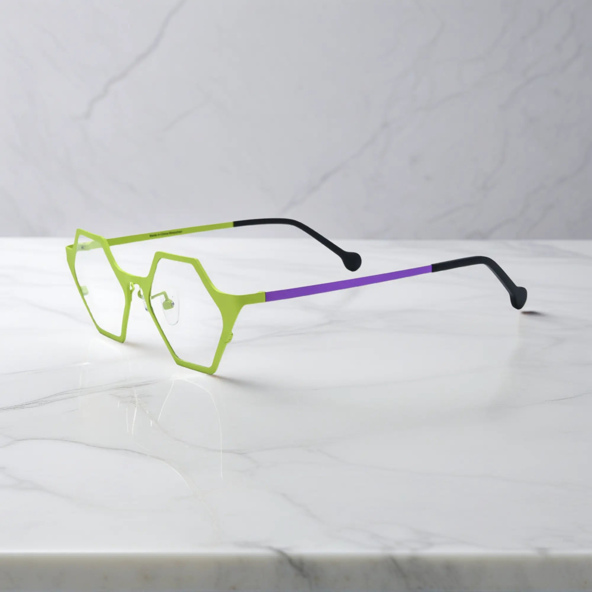 Side profile of VoyueLens™ VL185881 in Electric Bloom – vibrant green hue and sharp angles