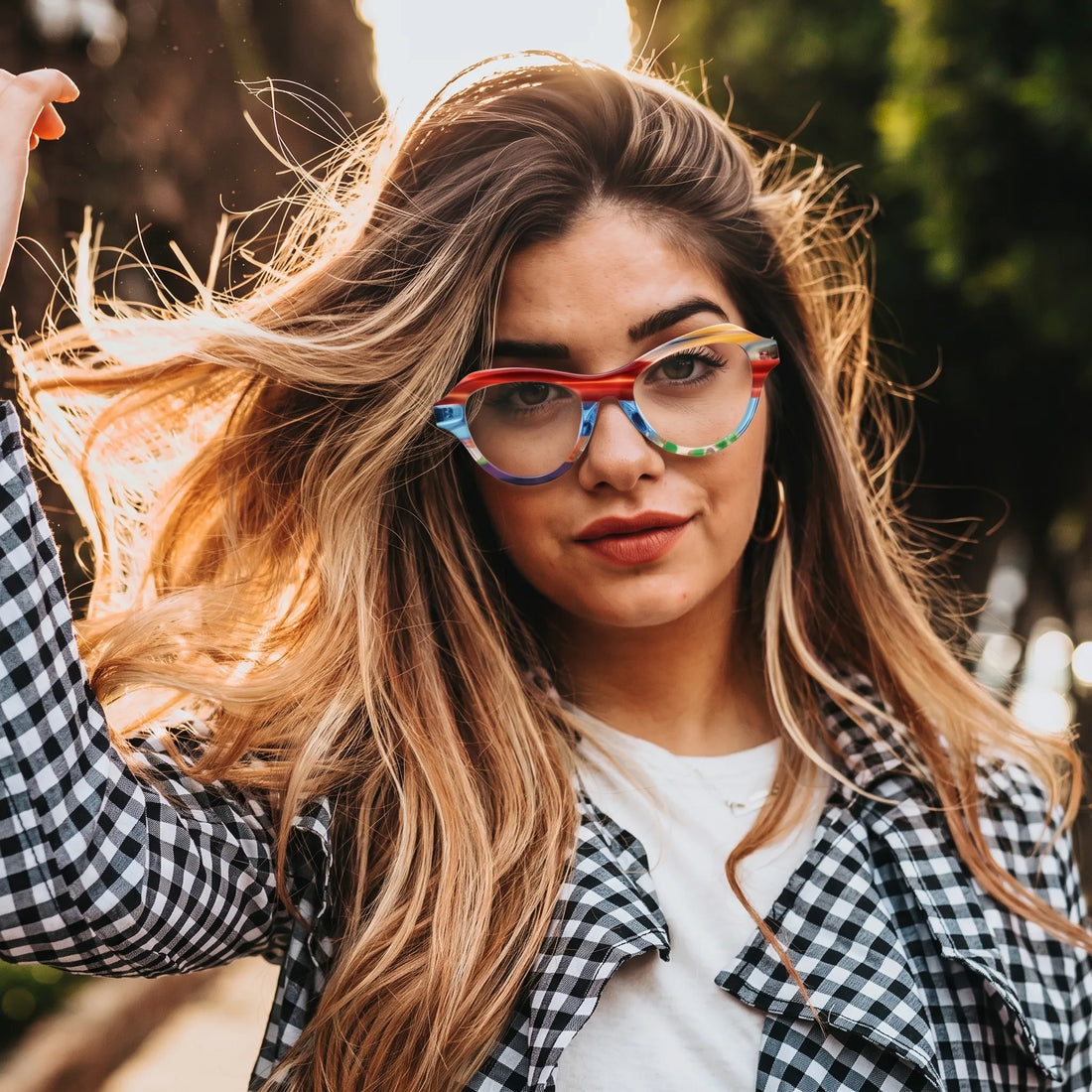 VoyueLens Flame Ripple Bold Butterfly Eyeglasses – Model Wearing View – SKU VL19380-C2
