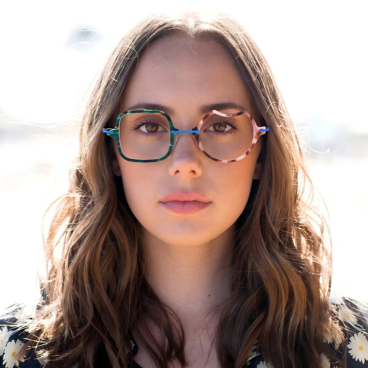 VoyueLens Ocean Brick Abstract Harmony Eyeglasses – Model Wearing View – SKU VL185842-C1