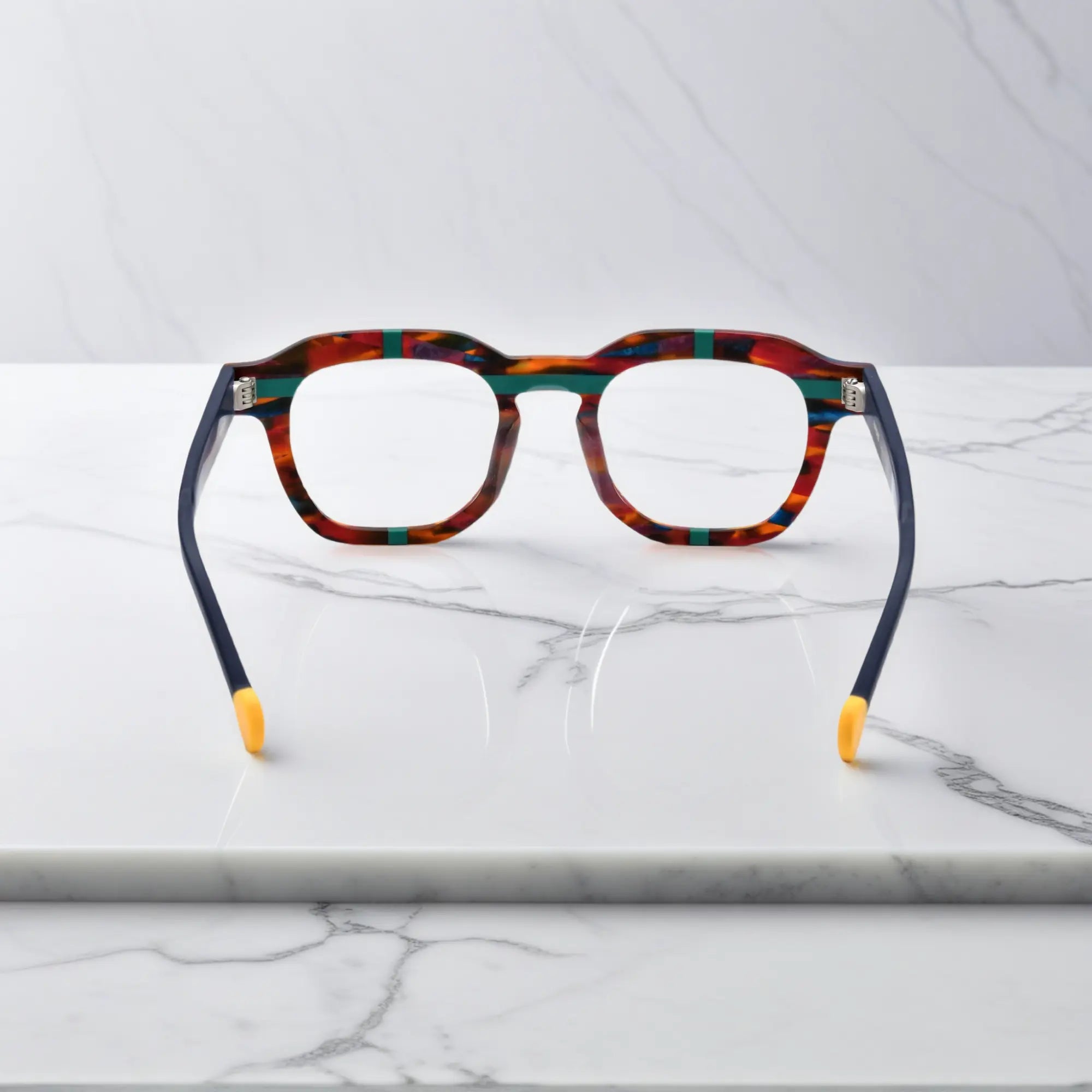 Rear perspective showing patterns of the Tortoiseshell Flash frame