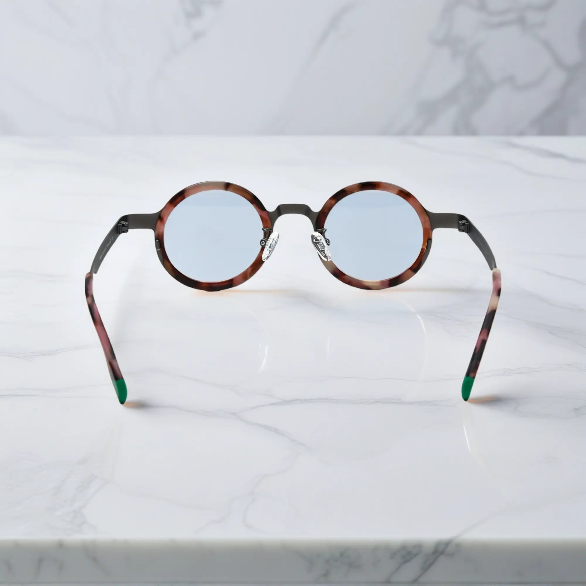 Rear view of VoyueLens™ Ash Leopard frame