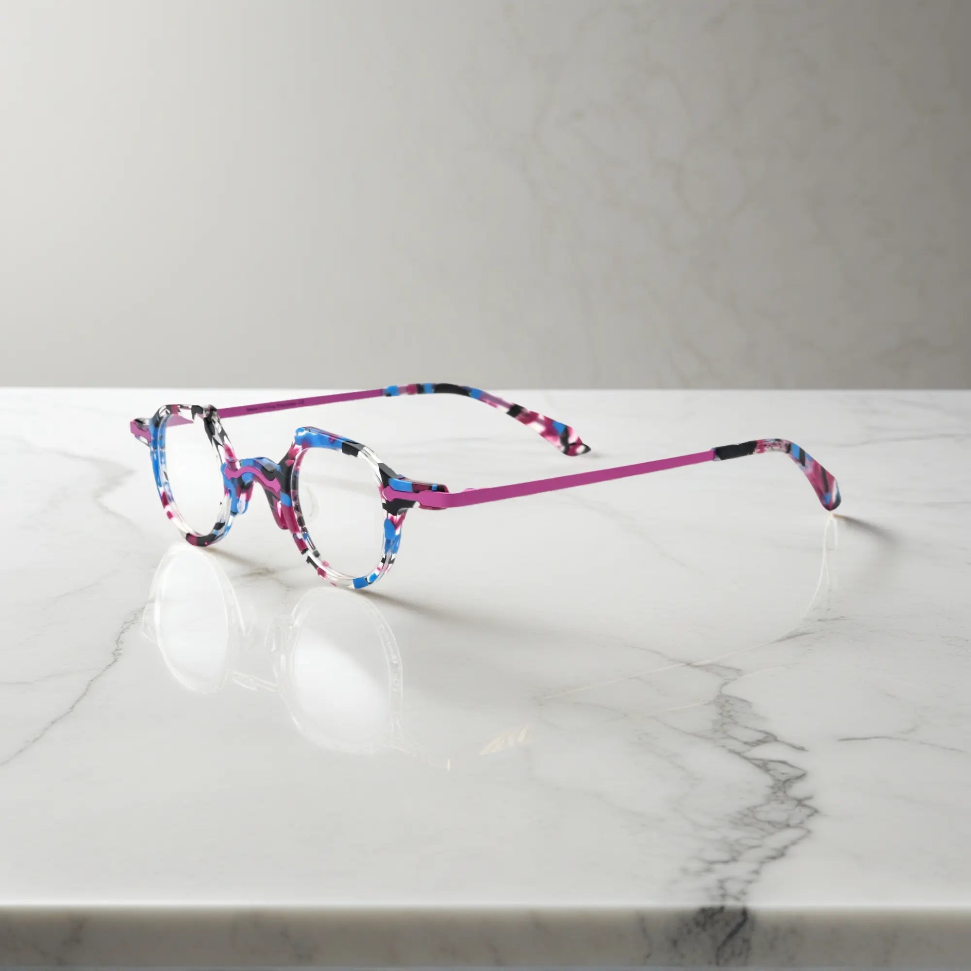 Profile angle showing VL19341 in orchid purple, featuring refined temple arms and subtle surface polish for a fashion-forward look.