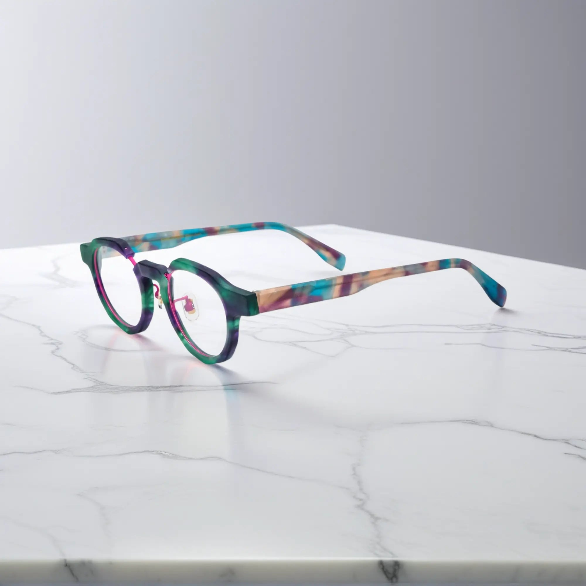 Side view of VoyueLens™ Mosaic Teal eyeglasses showing gradient green arms